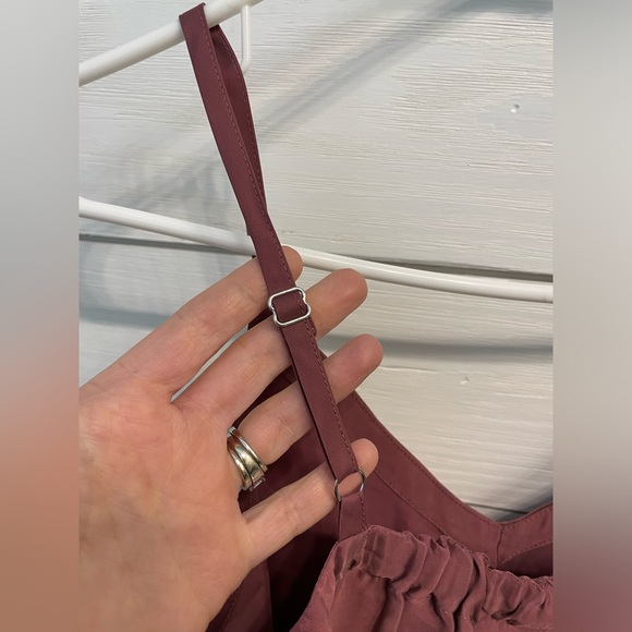 NWT Athleta Calm Cool Cami 100% Cupro Vegan Silk Size XS - Picture 3 of 9